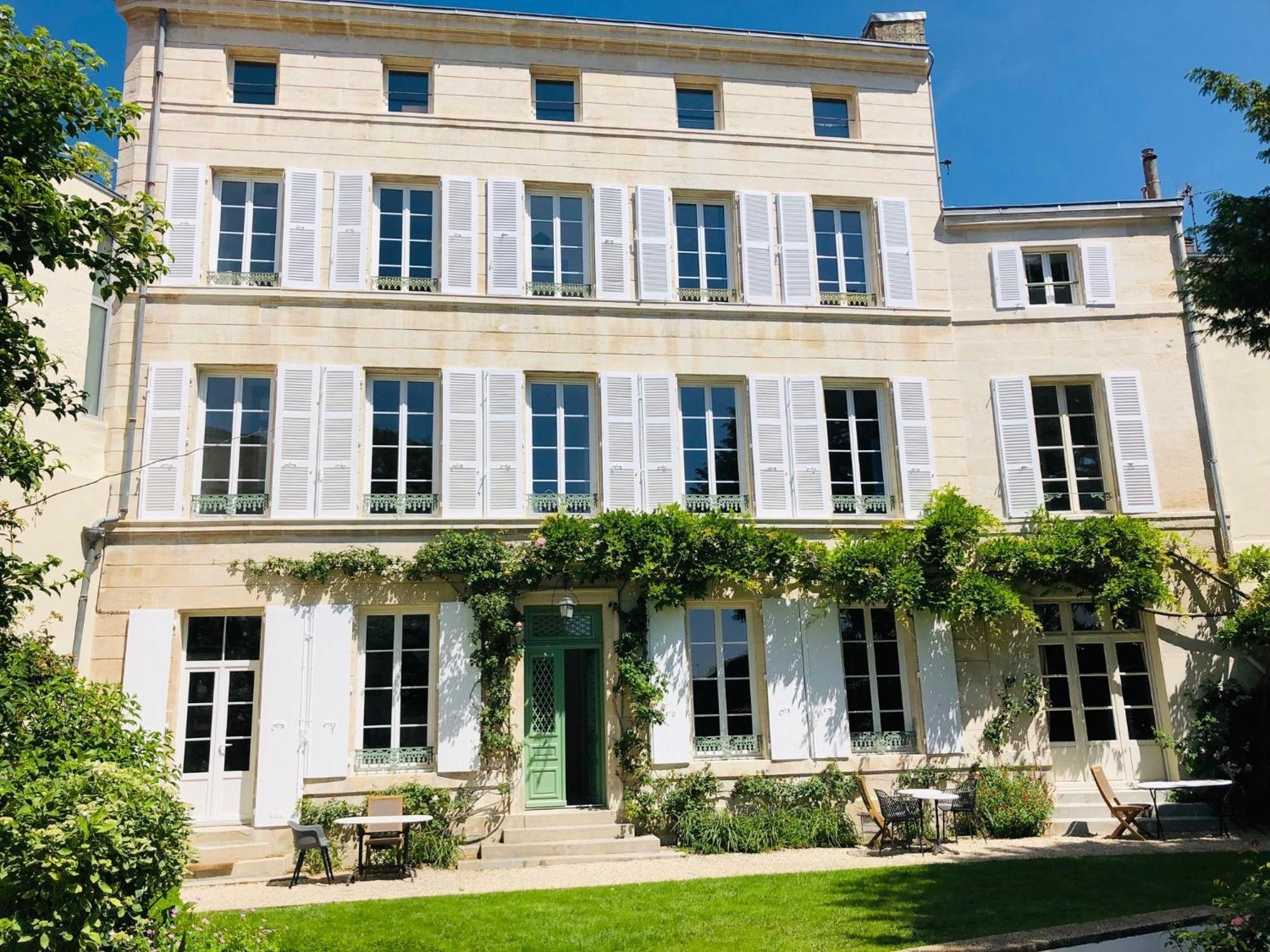 L'Hotel Particulier Du 12 Niort Exteriér fotografie